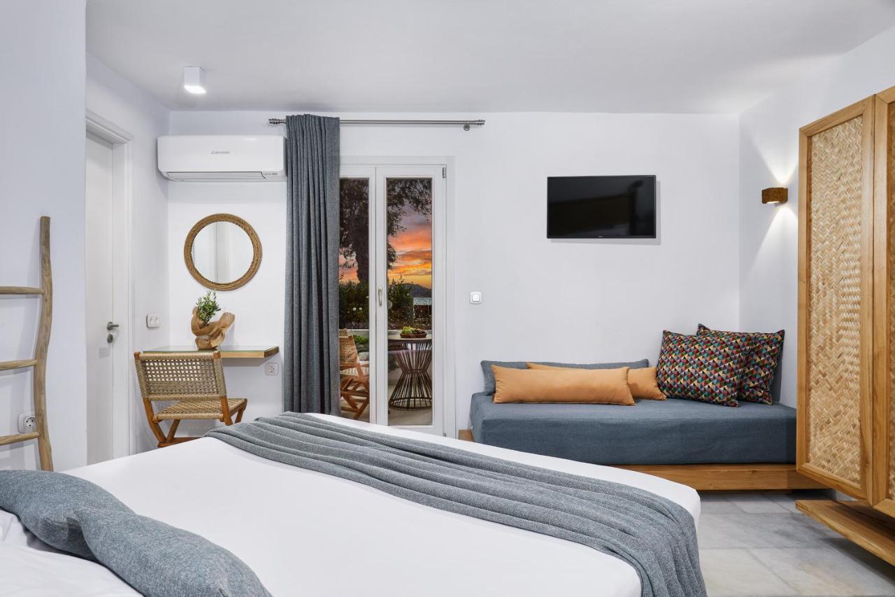 卡勒吉斯公寓酒店 Naxos City 外观 照片
