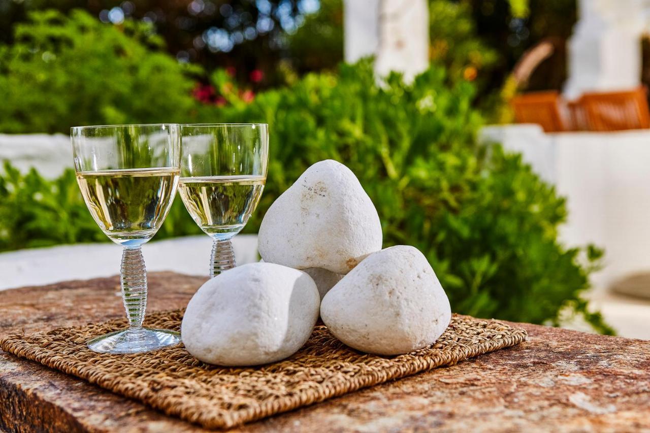卡勒吉斯公寓酒店 Naxos City 外观 照片